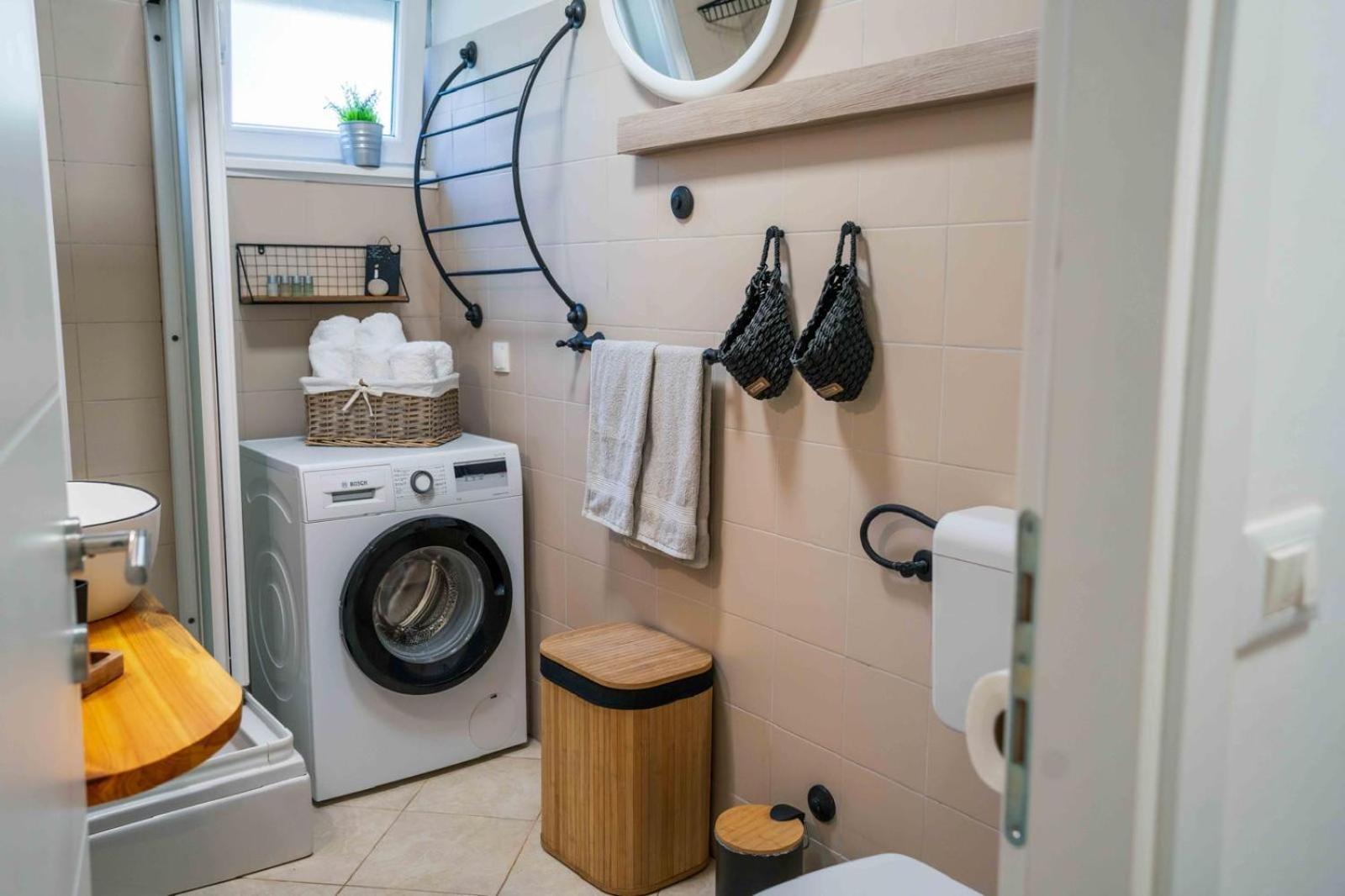 Apartment With Terrace And Garden Next To Marjan Park - 2 Free Bikes سبليت المظهر الخارجي الصورة